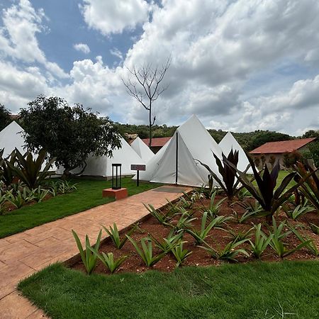 Ravishing Retreat Resort Ramanagara Bagian luar foto