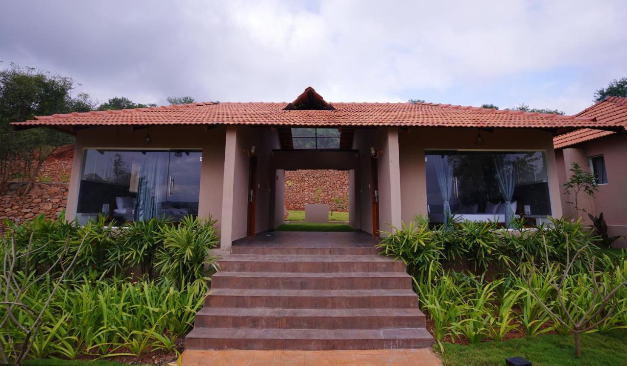 Ravishing Retreat Resort Ramanagara Bagian luar foto