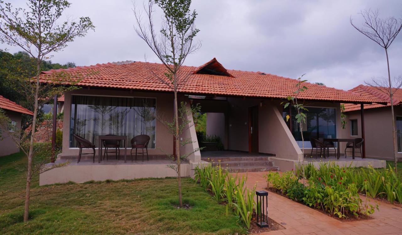 Ravishing Retreat Resort Ramanagara Bagian luar foto