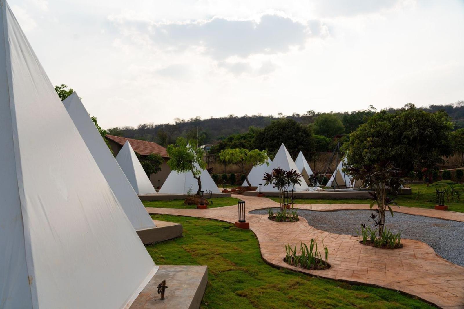 Ravishing Retreat Resort Ramanagara Bagian luar foto