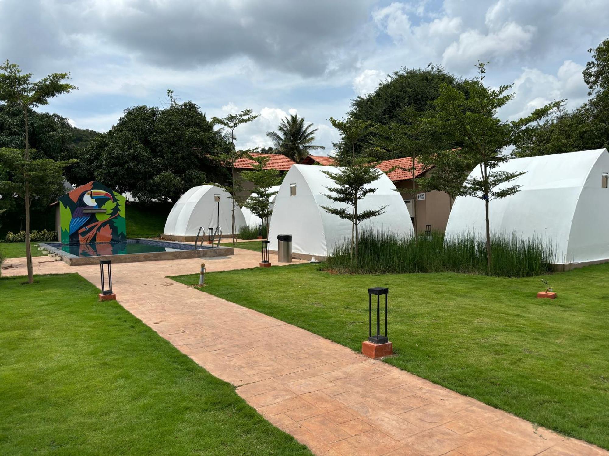 Ravishing Retreat Resort Ramanagara Bagian luar foto